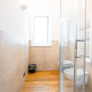 Habitación Grande con Cama King